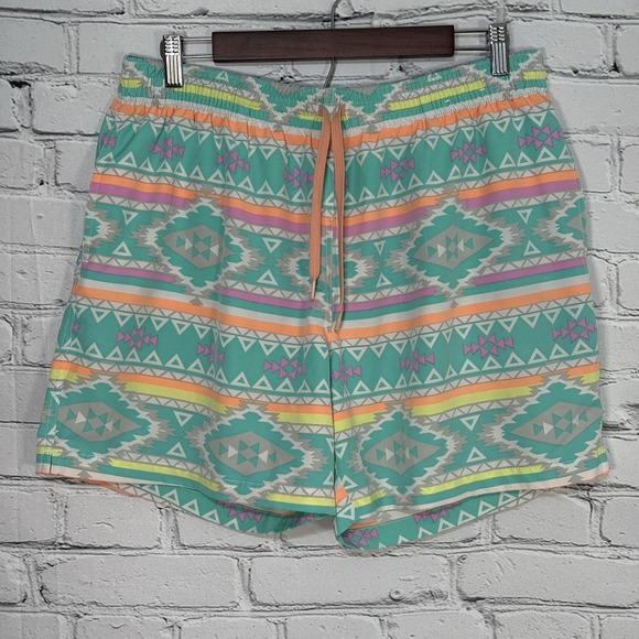 chubbies Other - Chubbies Swim Trunks‎ Mens L Mesh Lined Aztec The En Fuegos 5.5" Classic Shorts